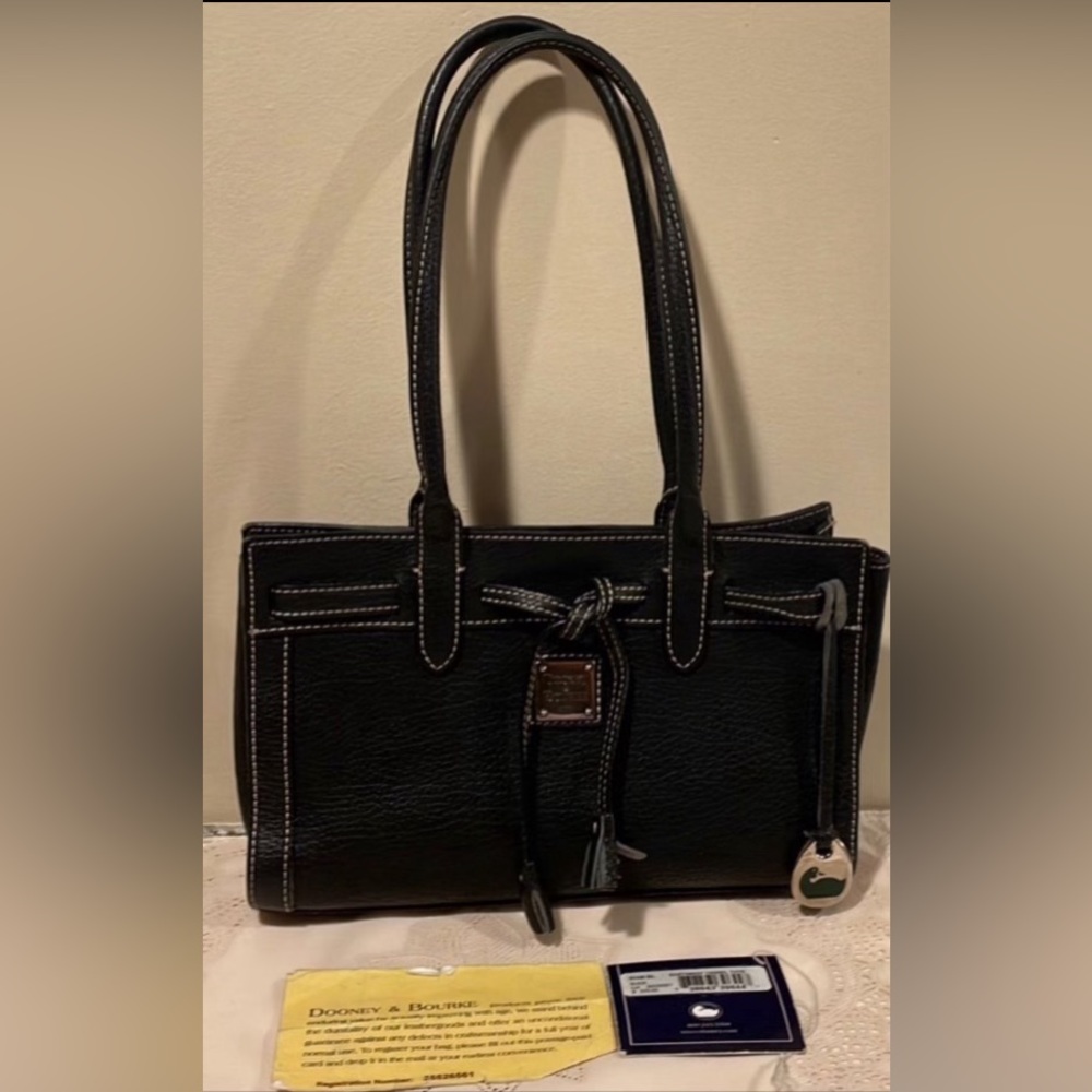 Pre-Loved Dooney & Bourke East/ West Tassel Tote Shoulder Bag